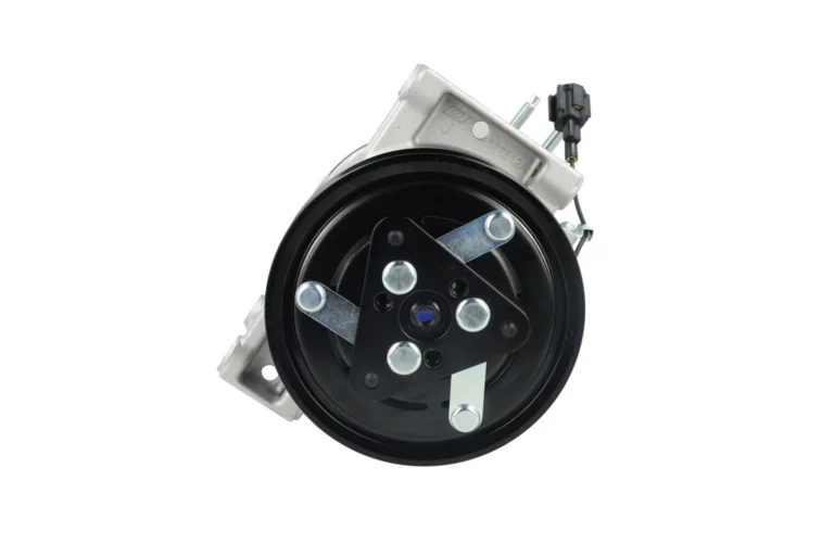 Nissan X-Trail 2.0i-2.5i 2007- A/C Compressor — B032C101 — product view 1