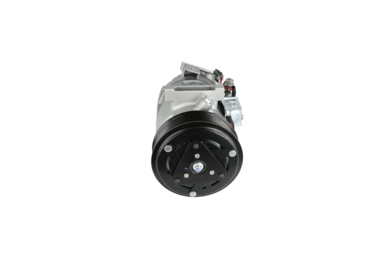 Renault Megane A/C Compressor — B036C103 — product view 1